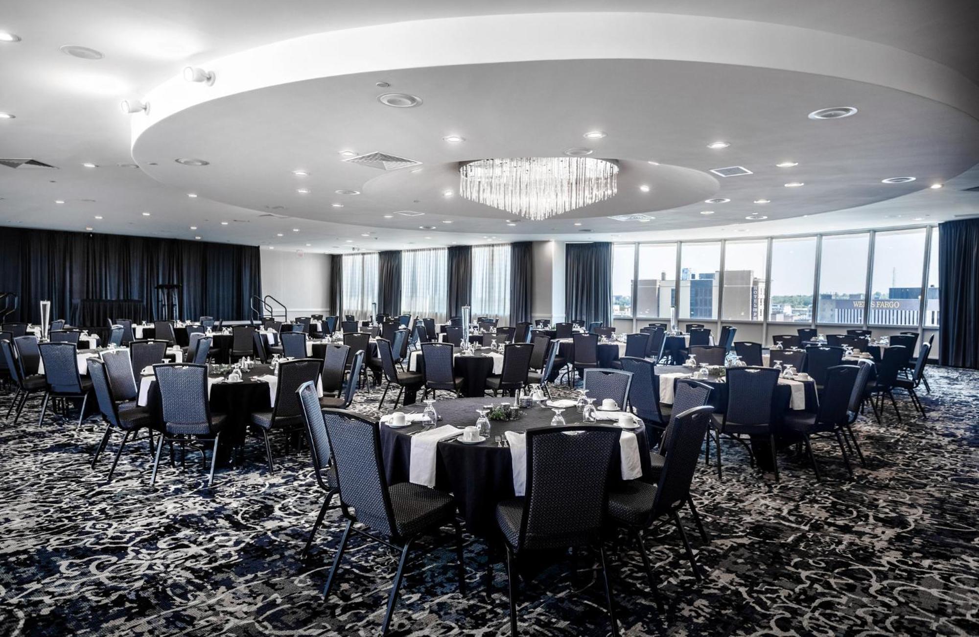 Holiday Inn Sioux Falls-City Center By Ihg Екстер'єр фото